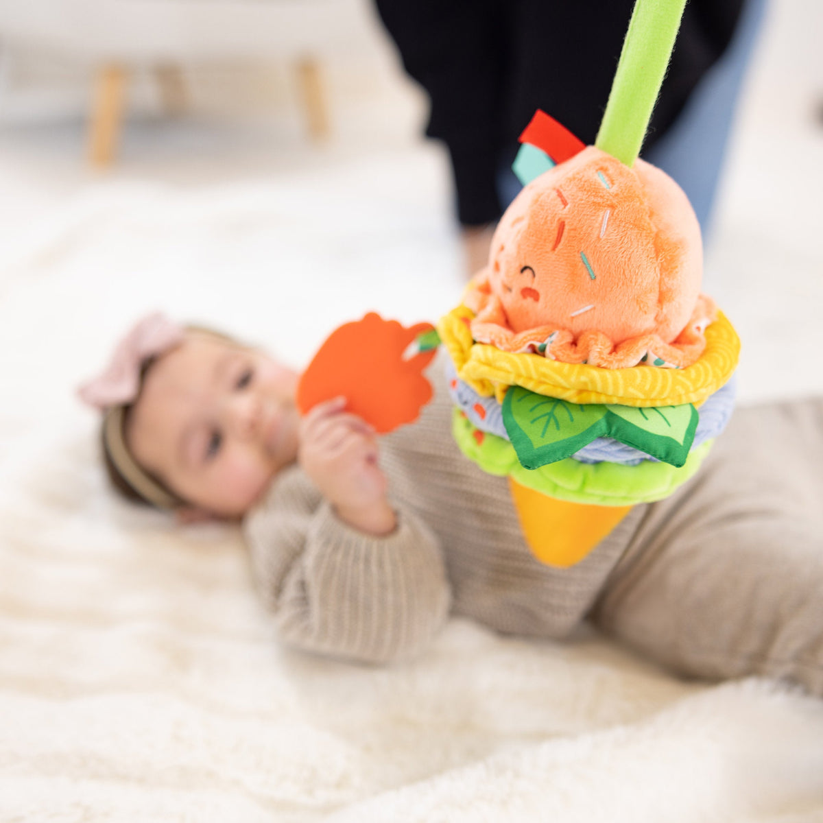 Ice Cream Take-Along Toy D2