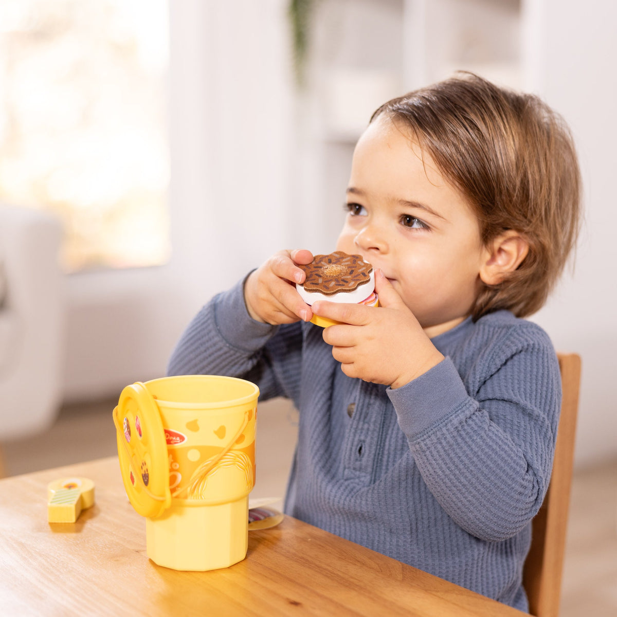 Play to Go Cake & Cookies Play Set H5