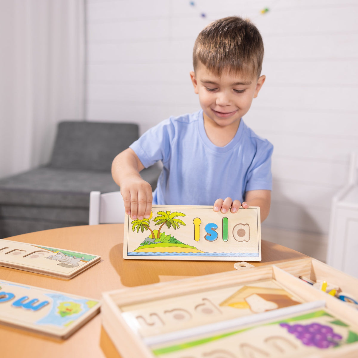 Spanish See & Spell Learning Toy J5