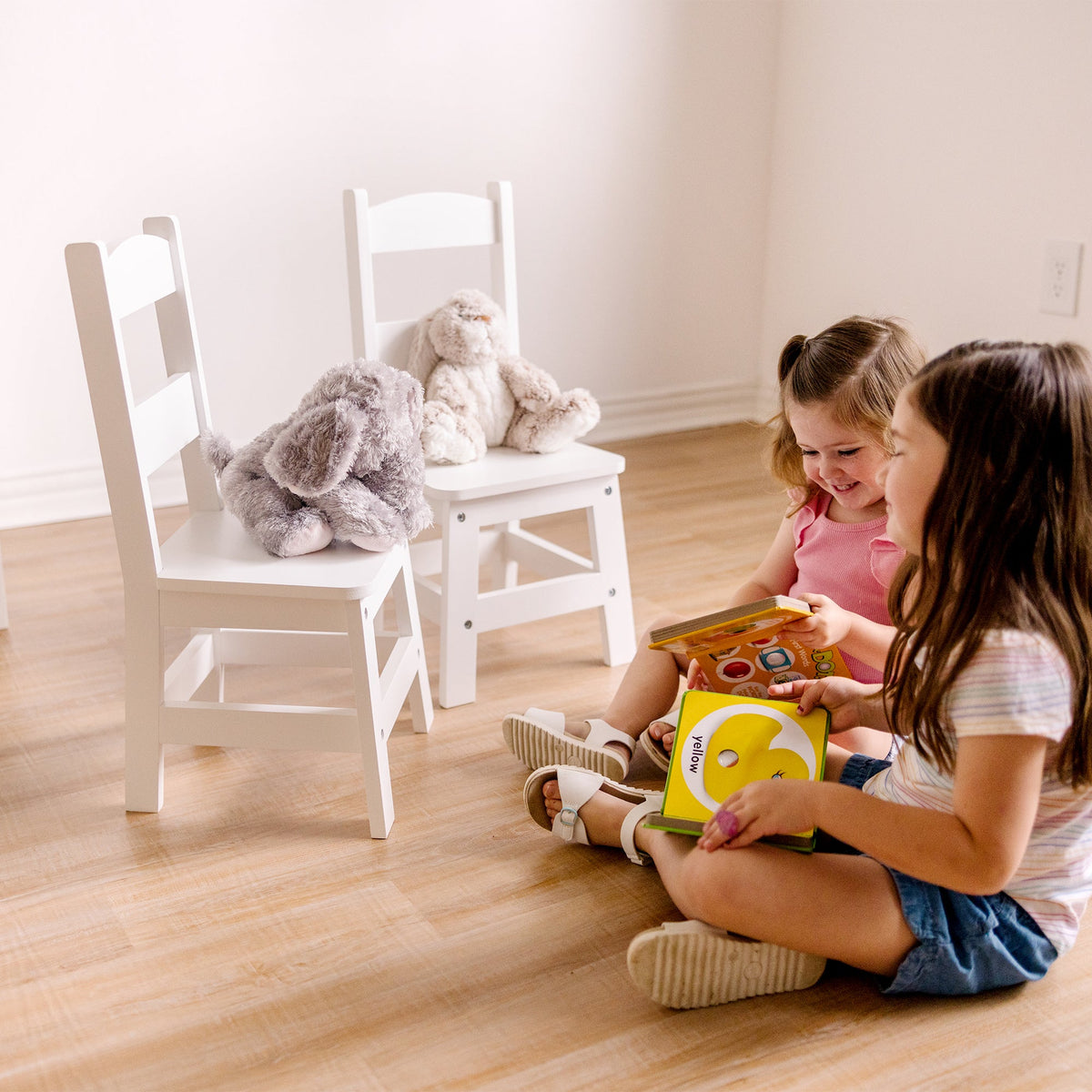 Wooden Chair Pair - White O8