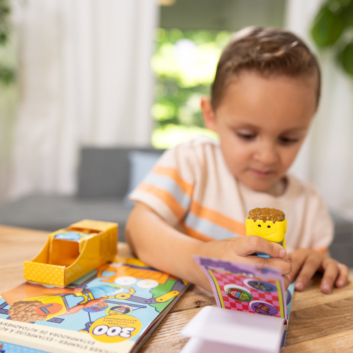 Sticker WOW!™ Activity Pad & Sticker Stamper - Bulldozer F7
