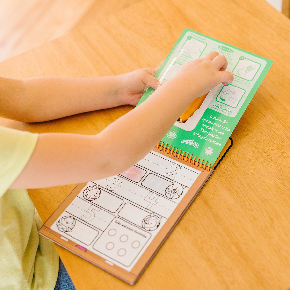 Water Wow! Water-Reveal Activity Pad - Numbers Z6